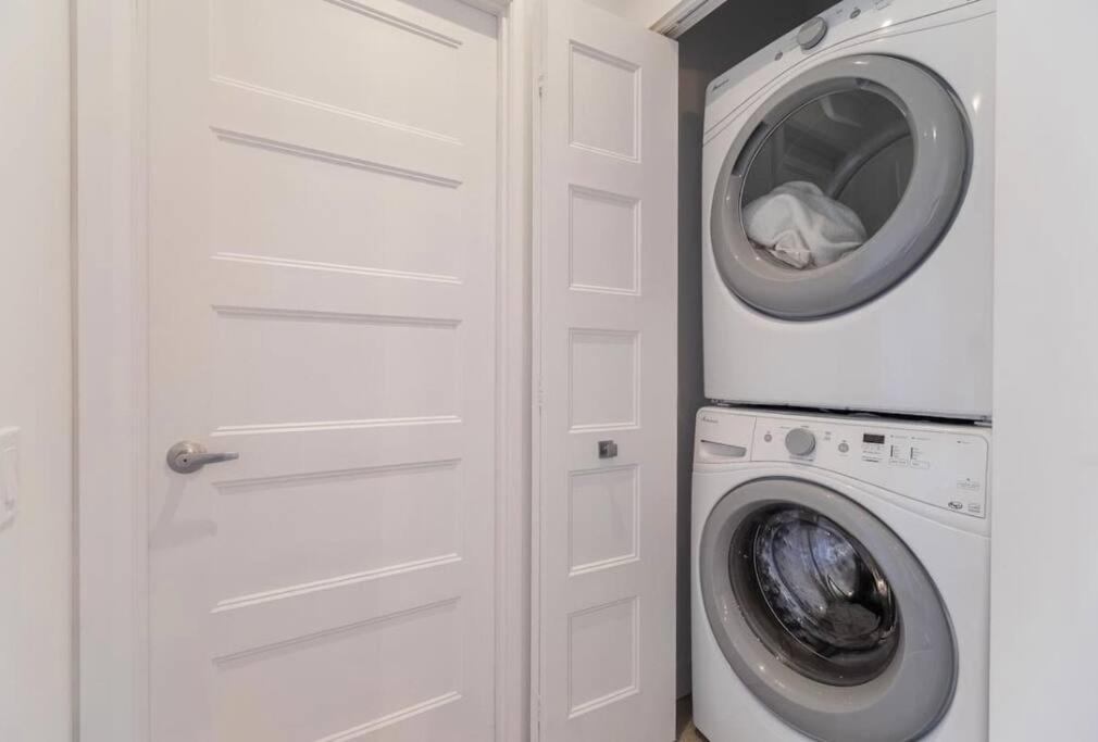 Penthouse With Free Indoor Parking Downtown Appartement Québec Buitenkant foto